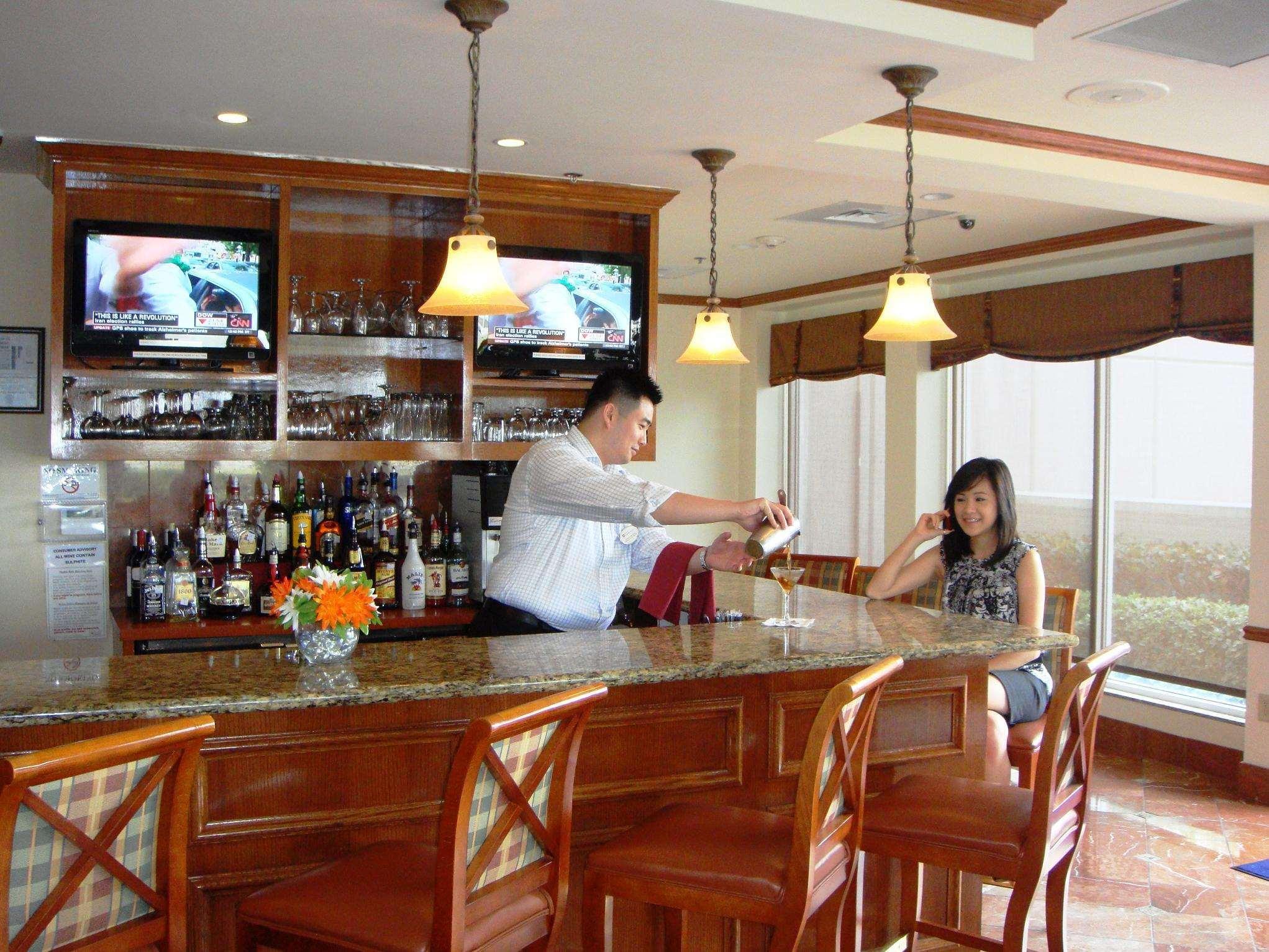 休斯顿威斯百特希尔顿花园酒店 休斯敦 餐厅 照片